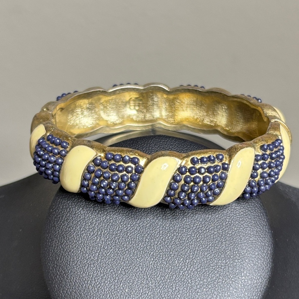 BANANA REPUBLIC Blue Beige Enamel Gold Tone Hinged Bangle Bracelet